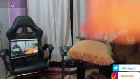 I am here from Monday to Friday from 730 am to 130 pm Colombia time and saturday from 500 am to 1000 am .... Soon Blue page online show from October 16, 10:29 am