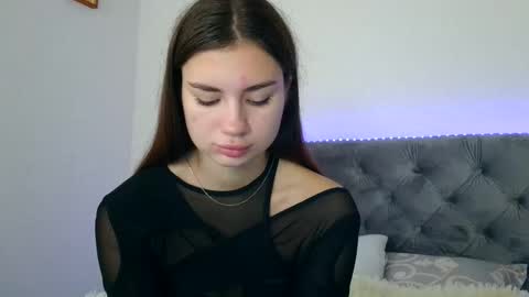 Emily online show from October 9, 8:51 am