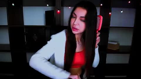 Alexia online show from February 18, 2:38 pm