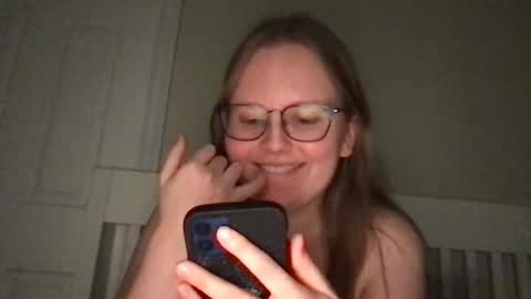 lexie online show from December 8, 1:35 am