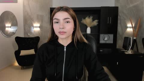 Lexie  online show from December 30, 7:53 pm