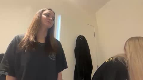 lexiiismith online show from March 2, 8:26 pm