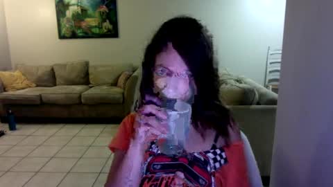 lexwyoex online show from September 21, 1:26 am