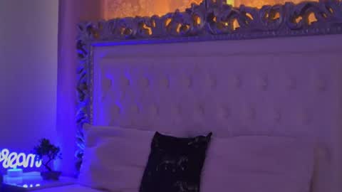 LexyBanks online show from June 16, 8:26 am