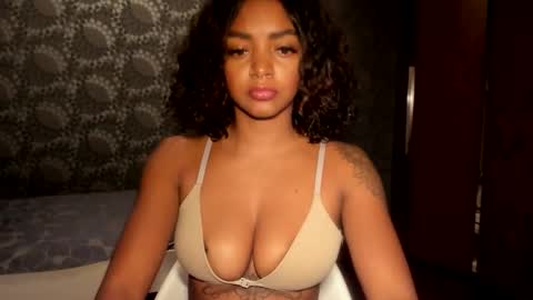 LEXY - Independent account online show from October 29, 12:15 am