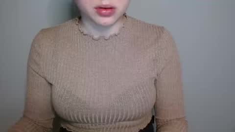 Leyla online show from April 13, 3:46 pm