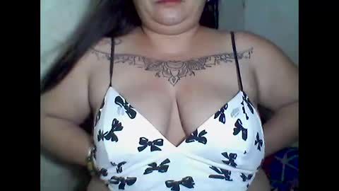 lhiannash33 online show from November 3, 9:19 pm