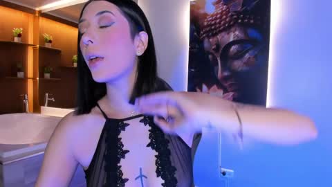 lia__harry online show from May 4, 8:34 pm