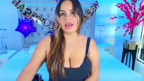 Lia  online show from October 29, 3:22 am