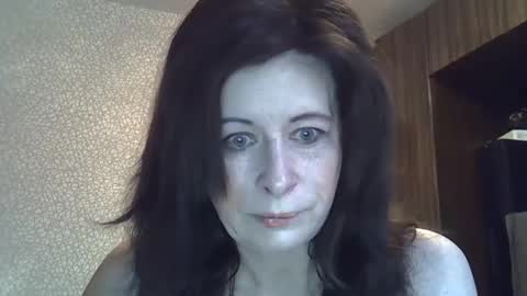 lia_ang online show from February 28, 1:32 pm