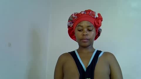 lia online show from September 29, 7:02 am