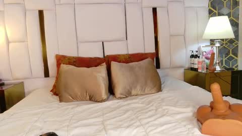 lia_mariana online show from October 18, 2:53 pm