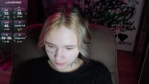 liaaa_li online show from November 11, 7:04 am