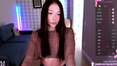 lialilia online show from February 3, 10:20 am