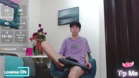 Liam  online show from February 5, 8:45 pm