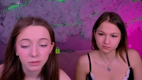 Li online show from April 6, 7:15 pm