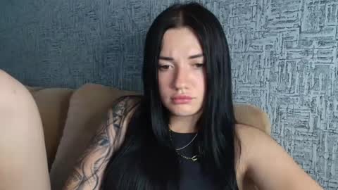 liana_diva online show from July 9, 11:45 am