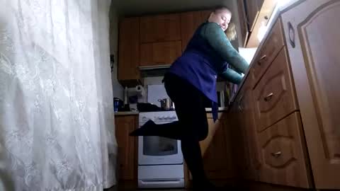 liaorgel online show from March 19, 1:15 pm