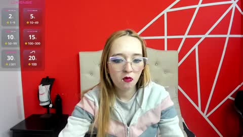 Lia Roberts online show from January 14, 12:03 pm