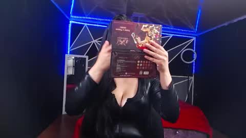 liastark19 online show from February 24, 5:33 pm