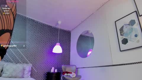 Snapshot of liilith_bloom chatting on September 11, 8:42 pm Lilith online show from September 11, 8:42 pm