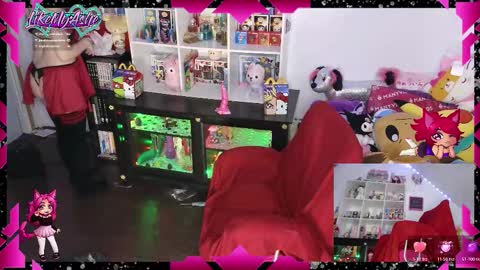 LikeMyAshe online show from November 8, 7:13 am