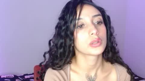 Lisaa online show from November 8, 6:07 am