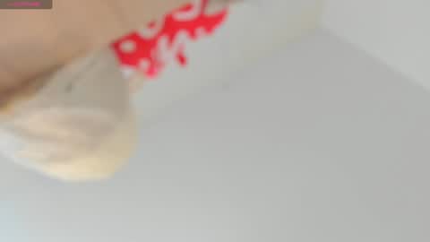 lila bailey  online show from January 3, 7:29 pm