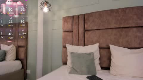 Lilah online show from February 19, 6:10 pm