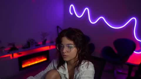 Rebecca online show from February 18, 6:34 am