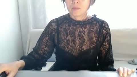Snapshot of lilca23 chatting on October 16, 7:22 am lilca23 online show from October 16, 7:22 am