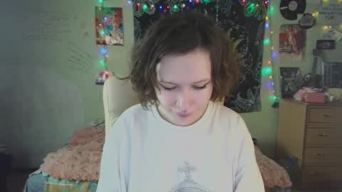 Snapshot of lileyfoxxx chatting on October 15, 12:41 pm Lil online show from October 15, 12:41 pm