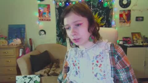 Snapshot of lileyfoxxx chatting on January 7, 3:02 pm Lil online show from January 7, 3:02 pm