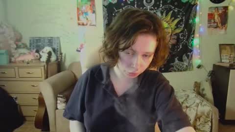 Snapshot of lileyfoxxx chatting on September 29, 2:00 pm Lil online show from September 29, 2:00 pm