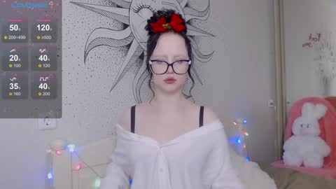 Snapshot of lilhornyprincess chatting on December 14, 8:08 pm Nika and Lori online show from December 14, 8:08 pm