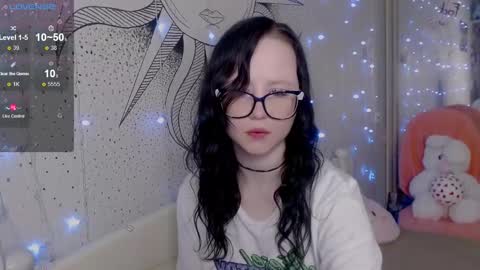 Snapshot of lilhornyprincess chatting on December 27, 3:31 am Nika and Lori online show from December 27, 3:31 am