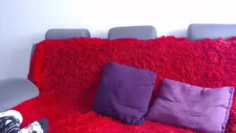 Snapshot of lilhy_mcfly chatting on October 15, 5:59 pm lilieth online show from October 15, 5:59 pm