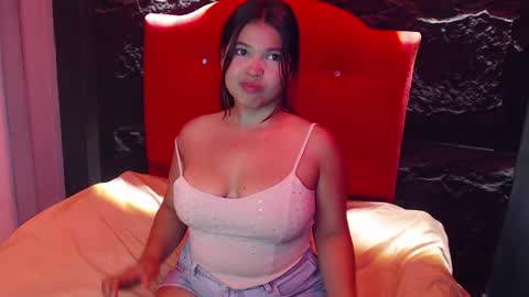 liliana online show from December 2, 7:05 pm