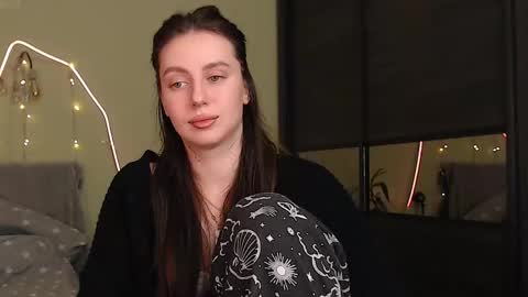 Lilu online show from October 11, 8:44 pm