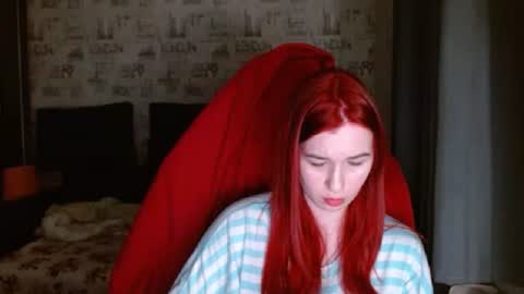 liliawoolf online show from February 24, 7:09 pm