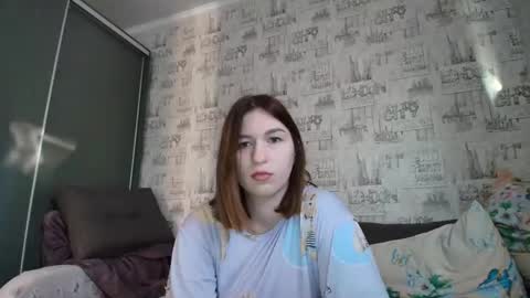 liliawoolf online show from September 11, 4:46 am