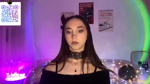 Lina online show from April 14, 10:43 pm