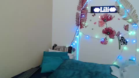 liliimilf online show from March 3, 10:00 am