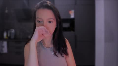 Snapshot of lililaluna chatting on December 29, 5:44 pm             ...  online show from December 29, 5:44 pm