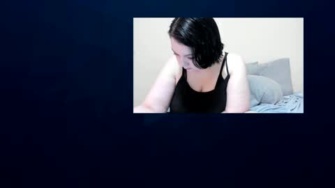 Snapshot of lilimariexx chatting on January 27, 1:26 am Lili Marie online show from January 27, 1:26 am