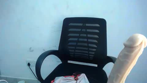 tina online show from February 18, 1:44 pm