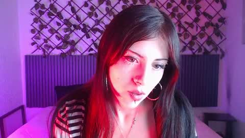 Lilith Patton  online show from December 22, 11:57 am