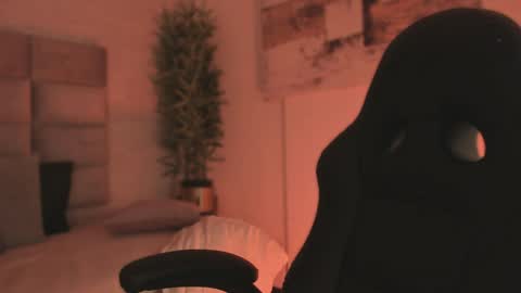 lilith_sage_ online show from March 31, 8:31 pm