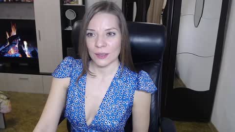 lilith small21 online show from February 2, 9:08 am