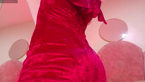 L I L I T H  online show from September 23, 11:41 am